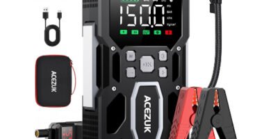 Imagen principal del arrancador de baterías ACEZUK M03 con compresor de aire, mostrando el dispositivo completo junto a sus accesorios incluidos como pinzas, mangueras y estuche de transporte