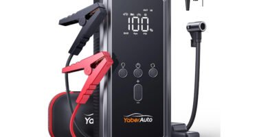 Vista principal del arrancador de baterías Yaberauto YA70 con compresor de aire integrado y diseño compacto