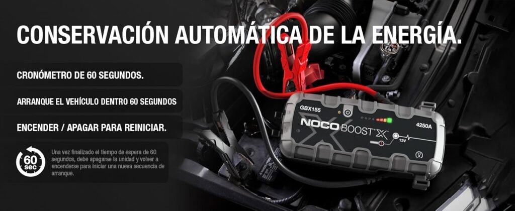 NOCO Boost X GBX155 conectado a un motor, destacando su función de conservación automática de energía con un temporizador de 60 segundos