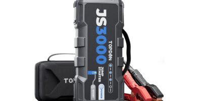 Arrancador de baterías TOPDON JS3000 con 3000A, acompañado de cables de arranque, estuche de transporte y accesorios