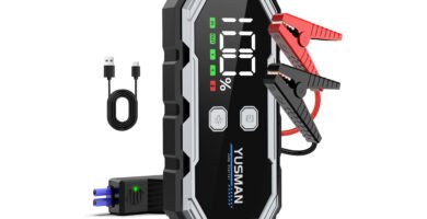 Arrancador de baterías Yusman F11 3000A con pantalla digital, pinzas inteligentes y cable de carga USB, ideal para emergencias en carretera